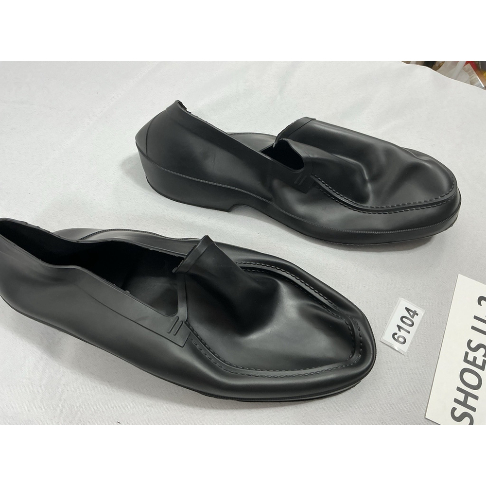 Mens Tingley Rubber Over The Shoe Covers Medium Black NWOT